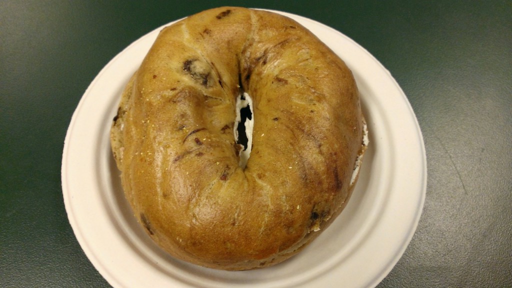 bagel-cinnamon-raisin-cream-cheese