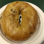 bagel-cinnamon-raisin-cream-cheese