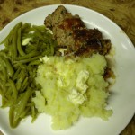 dinner-meatloaf-mashed-potatoes-green-beans-butter