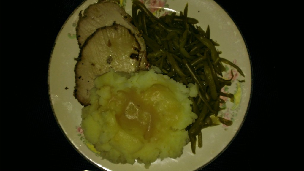 dinner-pork-mashed-potatoes-gravy-green-beans