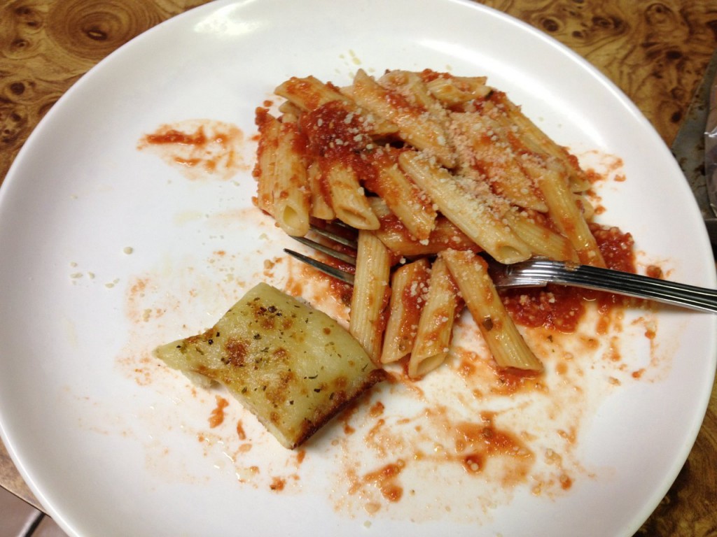 dinner-rigatoni-meatball-chicken-little-caesars-italian-cheese-bread-seconds