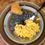 dinner-seconds-macaroni-and-cheese-hawaiian-savory-butter-roll