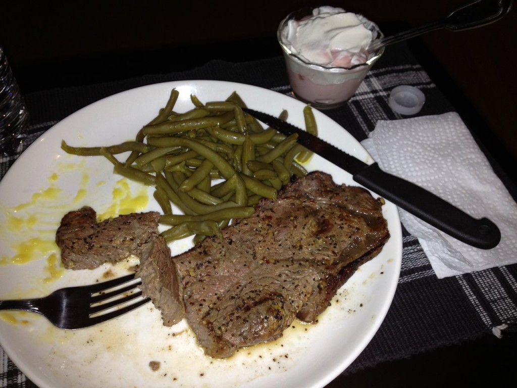 dinner-steak-green-beans-yogurt