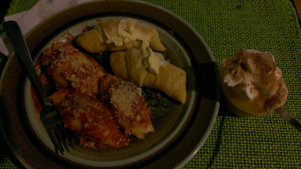 dinner-stuffed-shells-pillsbury-garlic-butter-crescent-rolls