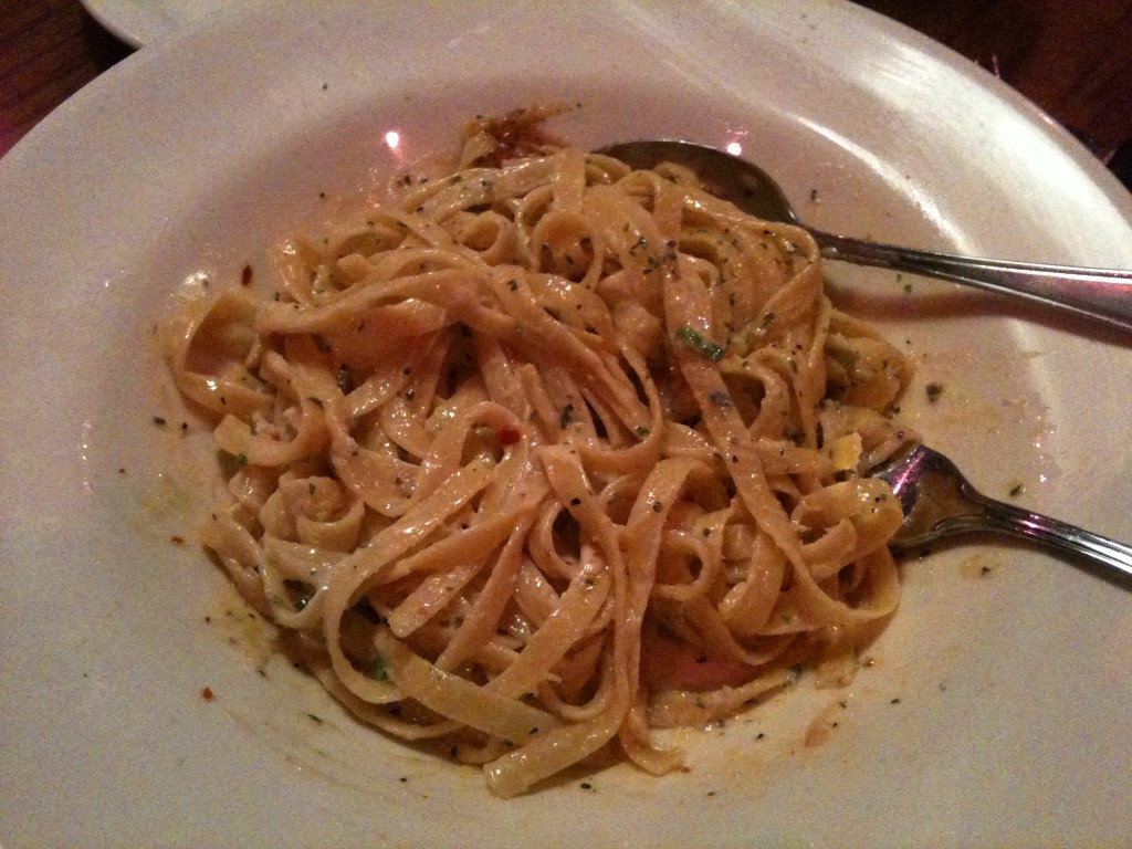 outback-steakhouse-no-rules-parmesan-pasta