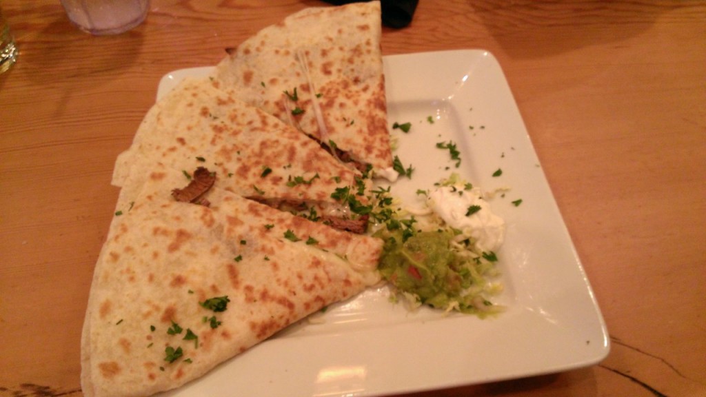 playa-grill-carne-asada-quesadilla