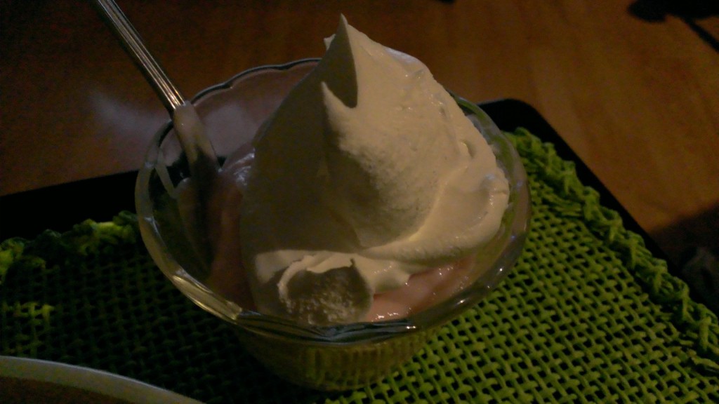 strawberry-yogurt-with-whipped-cream