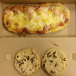 urban-plates-cheese-pizzette-chocolate-chip-cookies